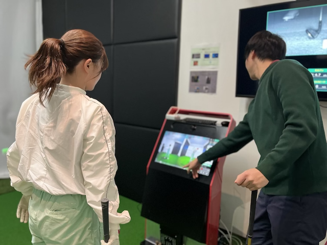 高密度マンツーマンレッスン（オルタイムゴルフ 名古屋市港区 インドアゴルフスクール）